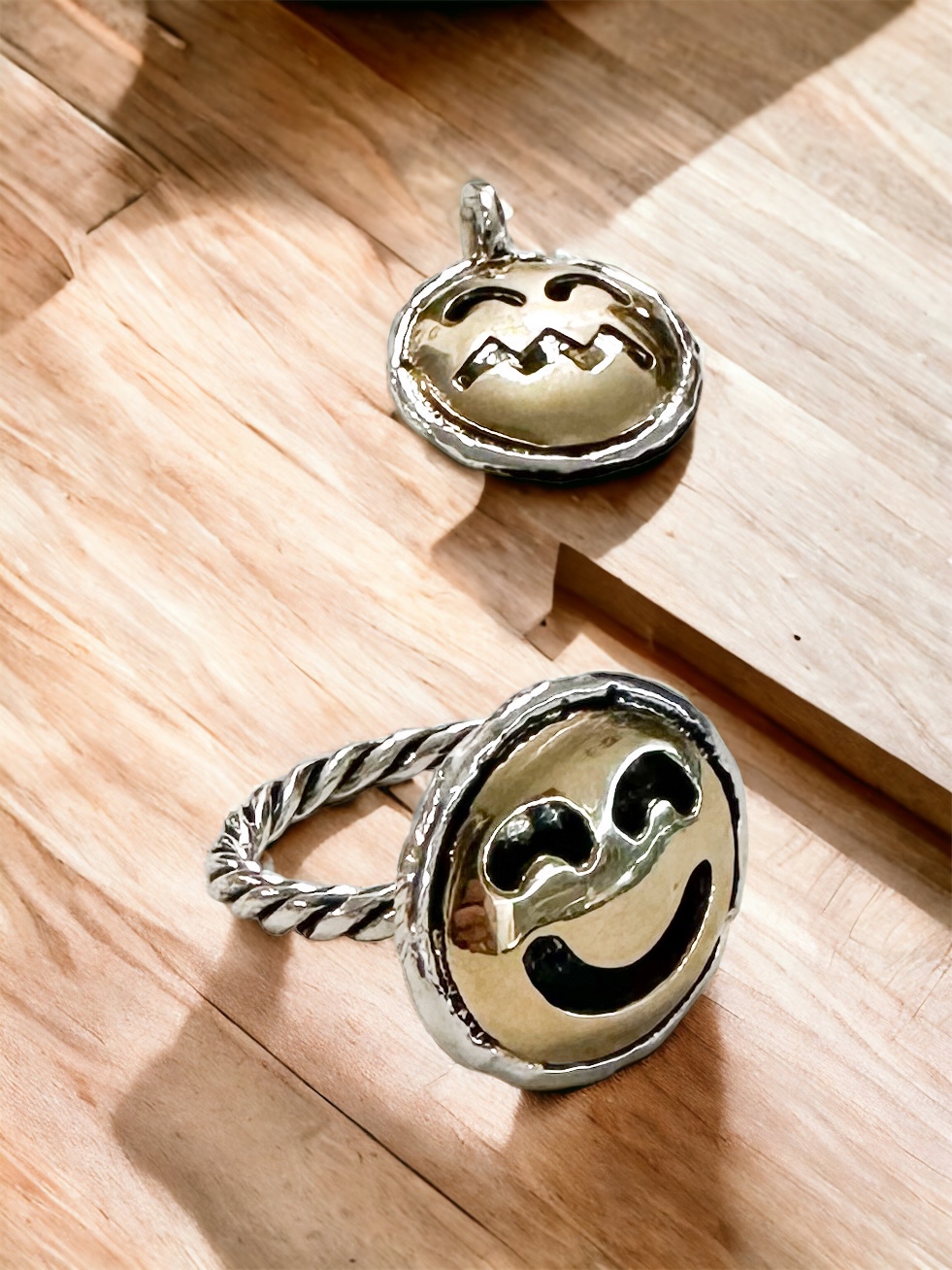 anello emoticon